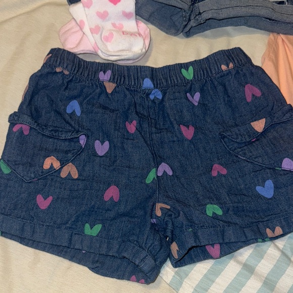 Colorful Kids Play Clothing Set Size 8 - Picture 3 of 7